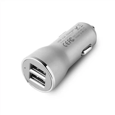 2 chargeurs de voiture USB
